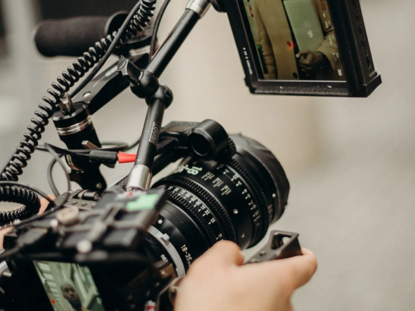 Why Invest in Video Production and Choose Dream Engine?